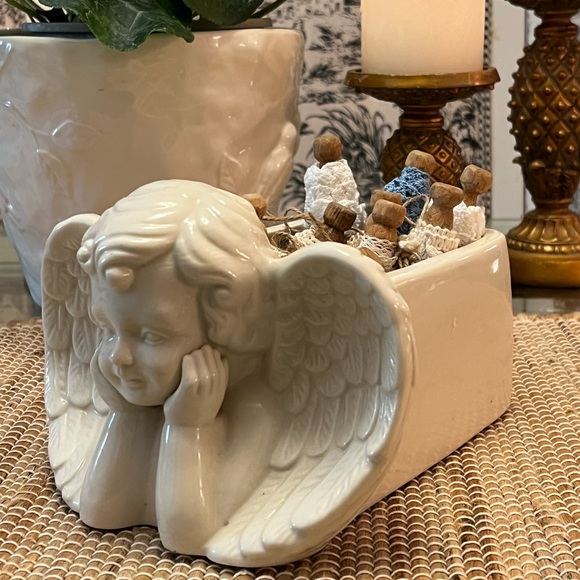 Vintage Ivory Glazed Porcelain Cherub Angel Planter - Picture 1 of 10
